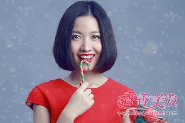 沙宣发型带一个大卷 中长沙宣卷发照片_香香美