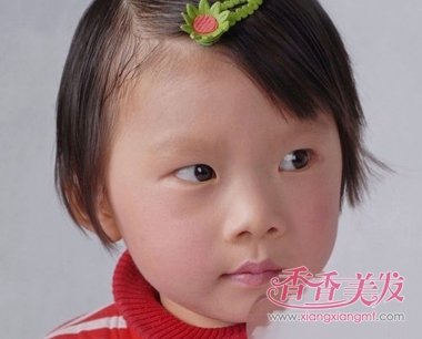 短发圆脸图片女童大全额头发型的宝宝_香香美短发窄发型怎样扎发图片