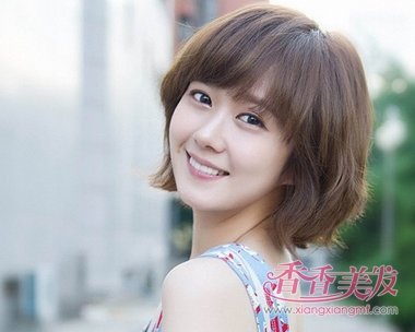 张娜拉短发发型图片 超有女人味的短发发型