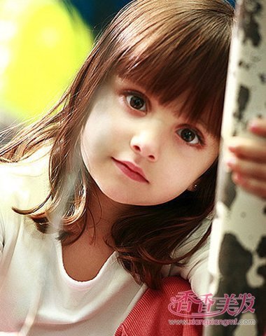 三岁女童短发发型 3岁女孩短发发型图片(4)_香