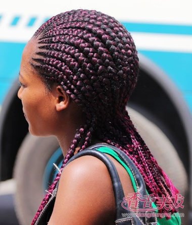 黑人辫子的编法教程图解 黑人辫子教程_香香美