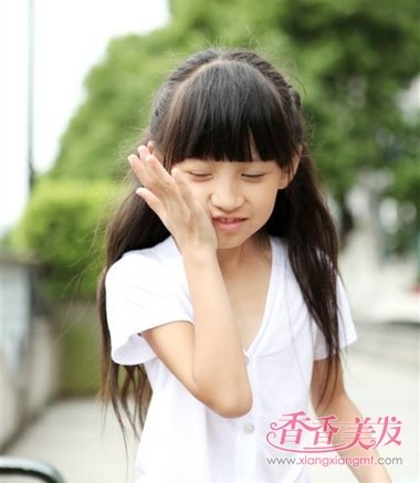 长头发怎样扎的像公主 小孩长头发公主头扎发