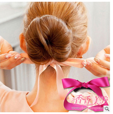 很长头发怎样用盘发器 长头发如何用盘发器盘