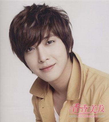 大脸成熟有点脱发男士适合的发型 适合圆脸大