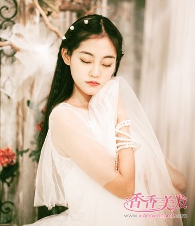 黑色长发怎么编发 黑色中长发编发