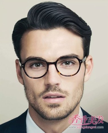 男生大脸适合什么发型 2017年大脸男士发型_