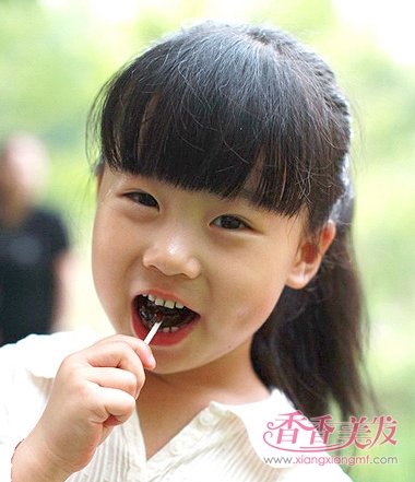 怎么扎小孩好漂亮的马尾辫头发 马尾辫头发有