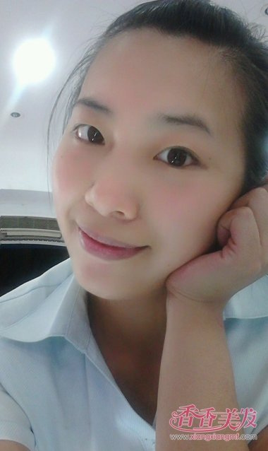 露出额头马尾比女孩好看发型宽长发直头发额头发长有颜色图片