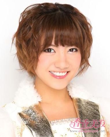 大脸短发发型图片2017女 大脸适合的梳头发型