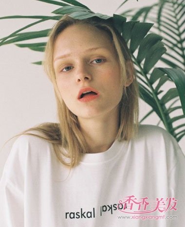 2017最流行女方脸适合的发型 方脸的适合什么