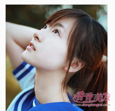 女学生长直发有刘海扎马尾造型设计