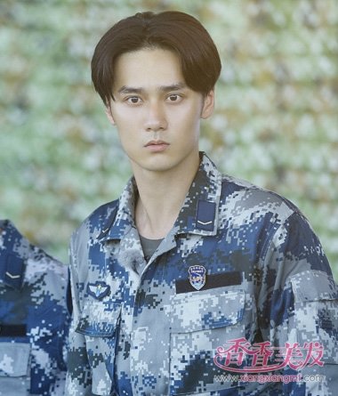 小鲜肉加盟真正男子汉? 黄子韬从发型开始变硬