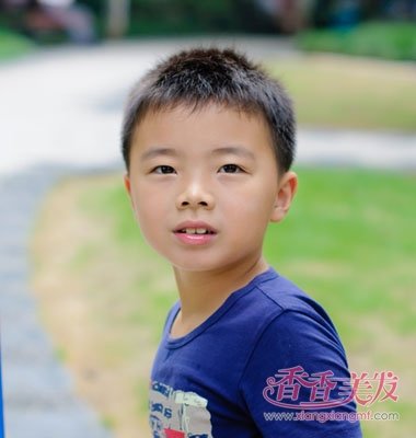 男孩1厘米头发发型大全 好看的男学生发型图片
