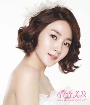 倒三角脸型适合的发型图片 逆三角脸型的女人适合什么