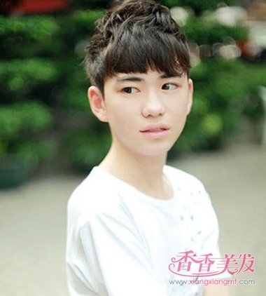 男高中生什么发型好看 2017年高中男学生发型_香香美发手机版