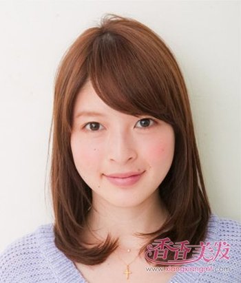 怎么简单扎头顶蓬松马尾 最简单最好学的扎马