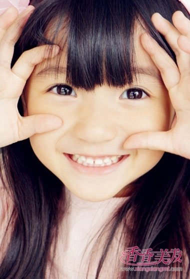 12岁女孩子发型 女孩子如何选择适合自己的发型