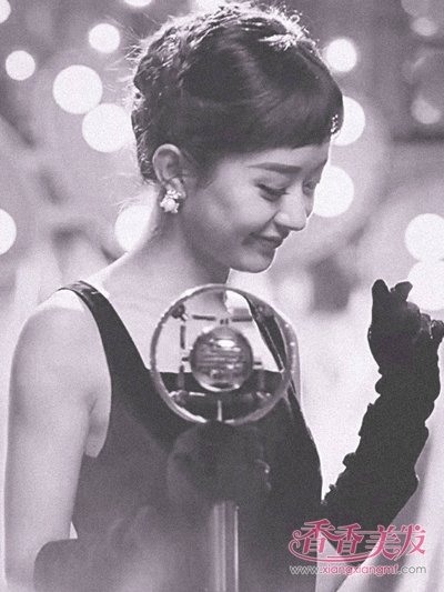 赵丽颖cos赫本经典造型清新脱俗 盘点赵丽颖气