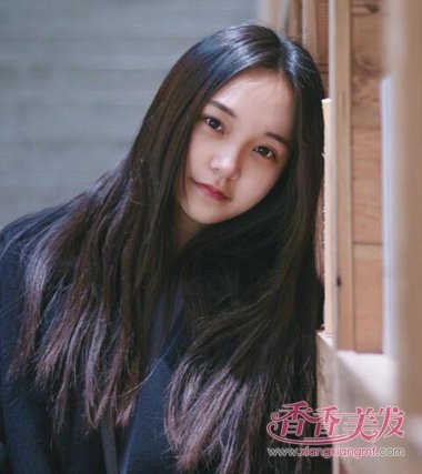 长脸初中生适合什么发型 脸特长女生适合的发型图片(3)