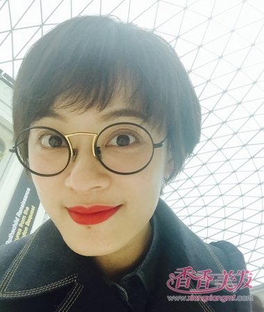 孙俪初见邓超:看着看着就笑了 娘娘孙俪俏皮