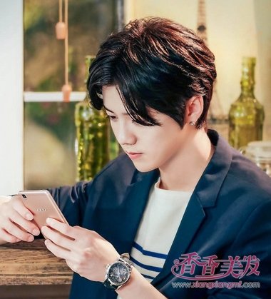 鹿晗新歌敢roleplay怒斥私生饭鹿晗阳光可爱男生潮发诠释鹿校草