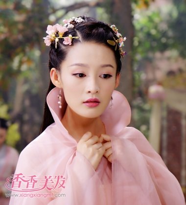 《楚乔传》屠狼少女勇闯江湖 赵丽颖李沁演绎