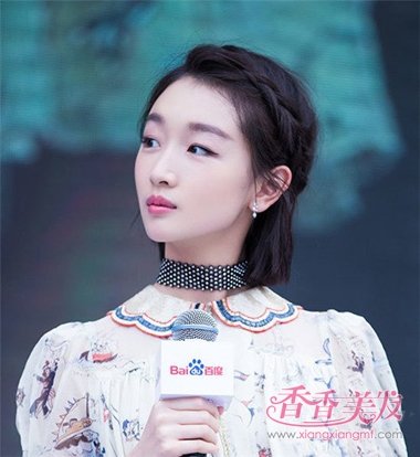 首页 女生发型 短发 又换短发造型的周冬雨 夏天风的小清新设计  日前