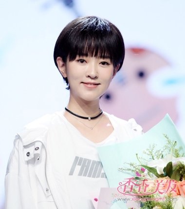 玩发型 短头发 从长发文静妹纸到短发乖乖牌 刘泳希短发发型凸显可爱