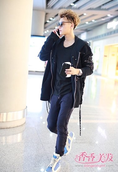 小鲜肉黄子韬新的爆棚潮流发型 朝气蓬勃的年