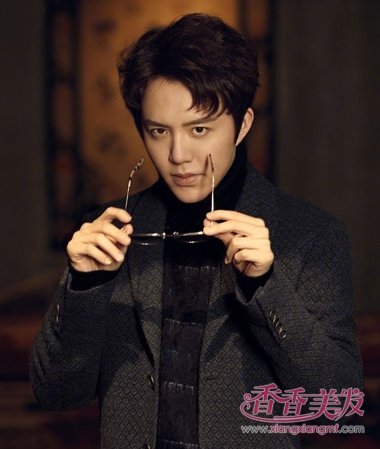 钢琴王子的时尚你懂吗 李云迪不穿西服烫发也够味儿(3)