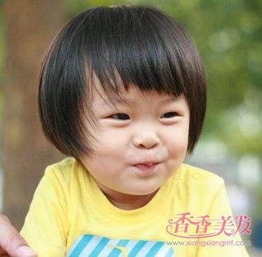 五岁女孩蘑菇头型 蘑菇头小孩子头像 小孩子的发型,适不适合做 短发呢