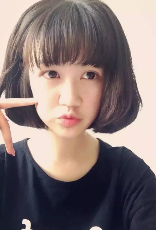 2019女学生适合的短发发型 清纯漂亮的小女生短头发