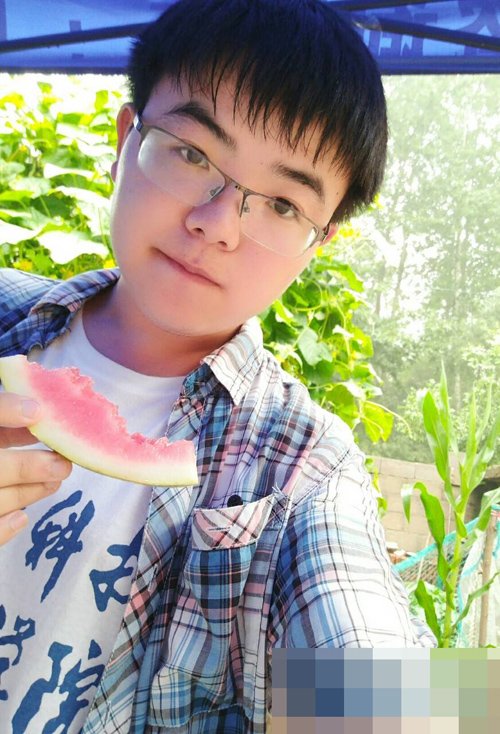 胖男生适合剃的什么发型 教你理帅酷短头发造型