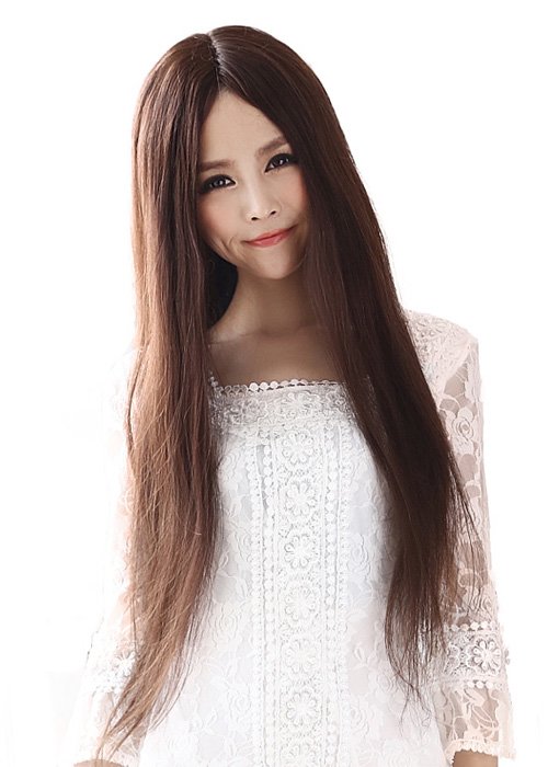 脸窄长的人适合什么发型 直发更显女生魅力造型