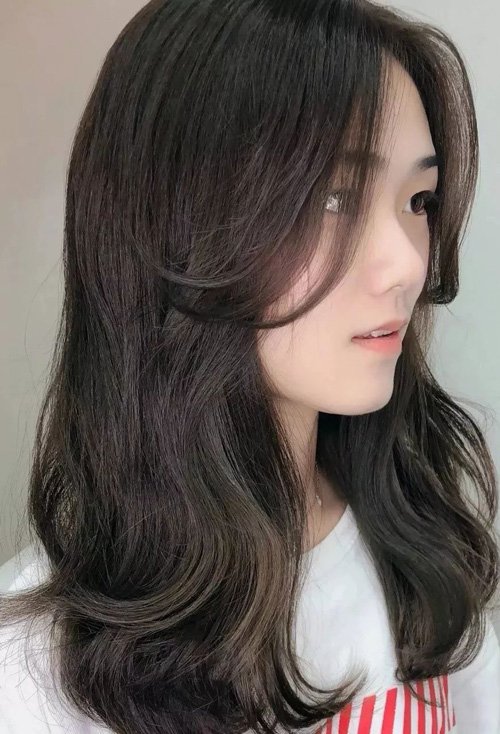 首页 女生发型 烫发 女生甜美云朵烫头发大全 出镜率极高的女生卷头发