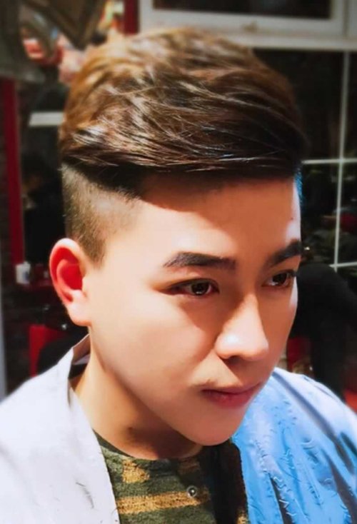 男生短头发剃莫西干发型打造