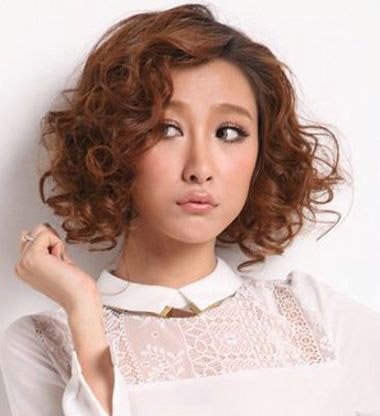 盘头发的方法图解-如何编头发-扎头发的技巧-梳