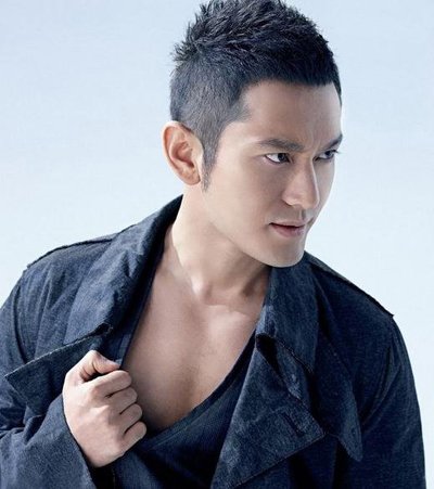 男生旁边剃字母发型 男生发型样式图片(3)