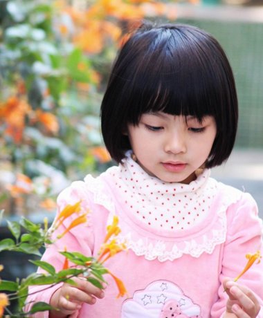 香香美发网-流行发型-脸型搭配-扎法步骤-男生