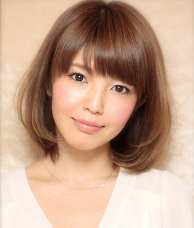 香香美发网-流行发型-脸型搭配-扎法步骤-男生