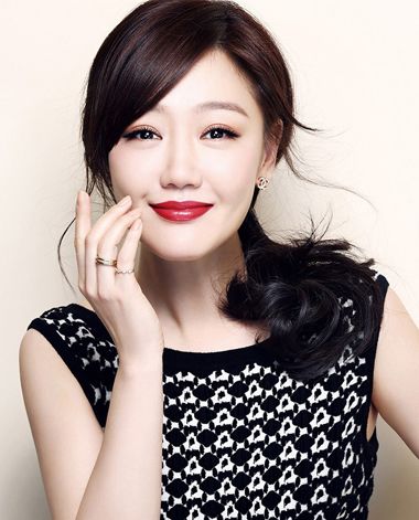 扎头发的方法图解-怎样扎头发简单好看-扎头发