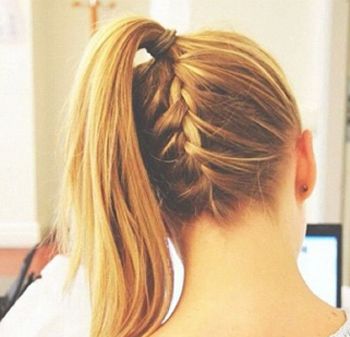 马尾发型-双马尾扎法-学生马尾辫-韩式蓬松马尾