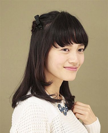 扎头发的方法图解-怎样扎头发简单好看-扎头发