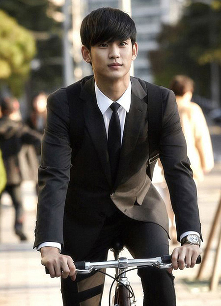 今年<em>最流行</em>的<em>发型</em>-最流行头发颜色及趋势-<em>流行</em>