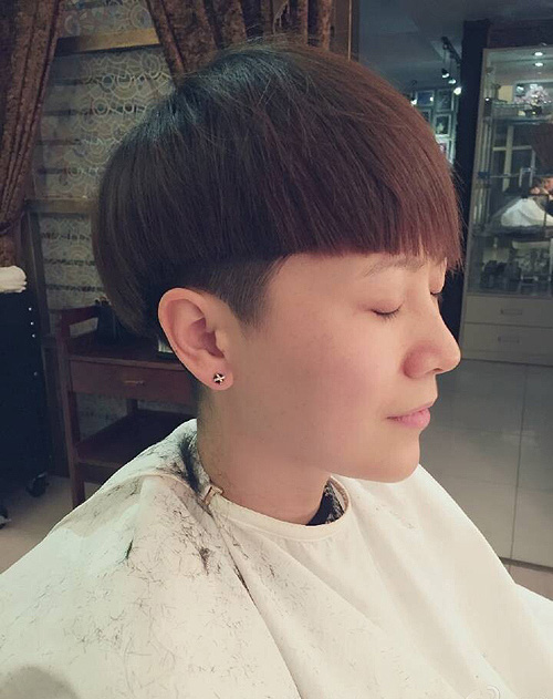 香香<em>美发网</em>-<em>流行发型</em>-脸型搭配-扎法步骤-男生