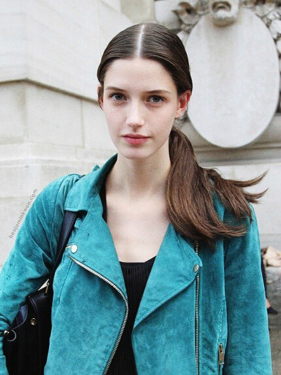 清纯女<em>长发发型</em> 校园软妹吸睛秘诀_清纯<em>长发发</em>