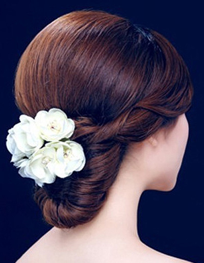 盘发步骤-简单盘发-韩式盘发图解-盘头发的方法