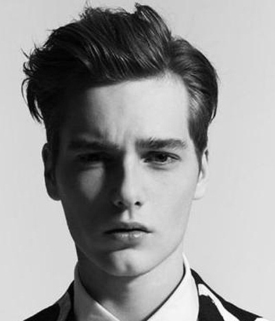 香香美发网-<em>流行发型</em>-脸型搭配-扎法步骤-男生