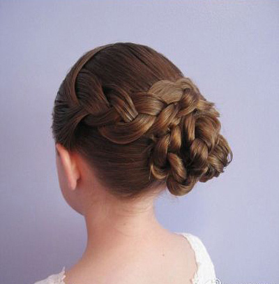 <em>头发</em>编法-<em>如何编头发</em>-韩式编发步骤-韩国编发图