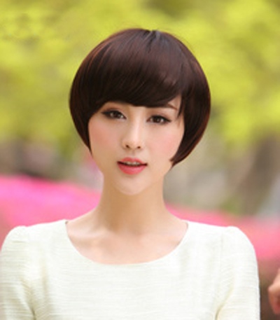 圆脸发型-大圆脸适合的发型-圆脸短发发型图片-圆脸发型设计图片-胖圆脸适合什么发型-圆脸直发发型设计